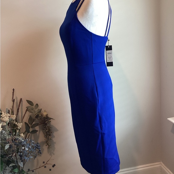 Woman’s blue dress - Picture 7 of 10